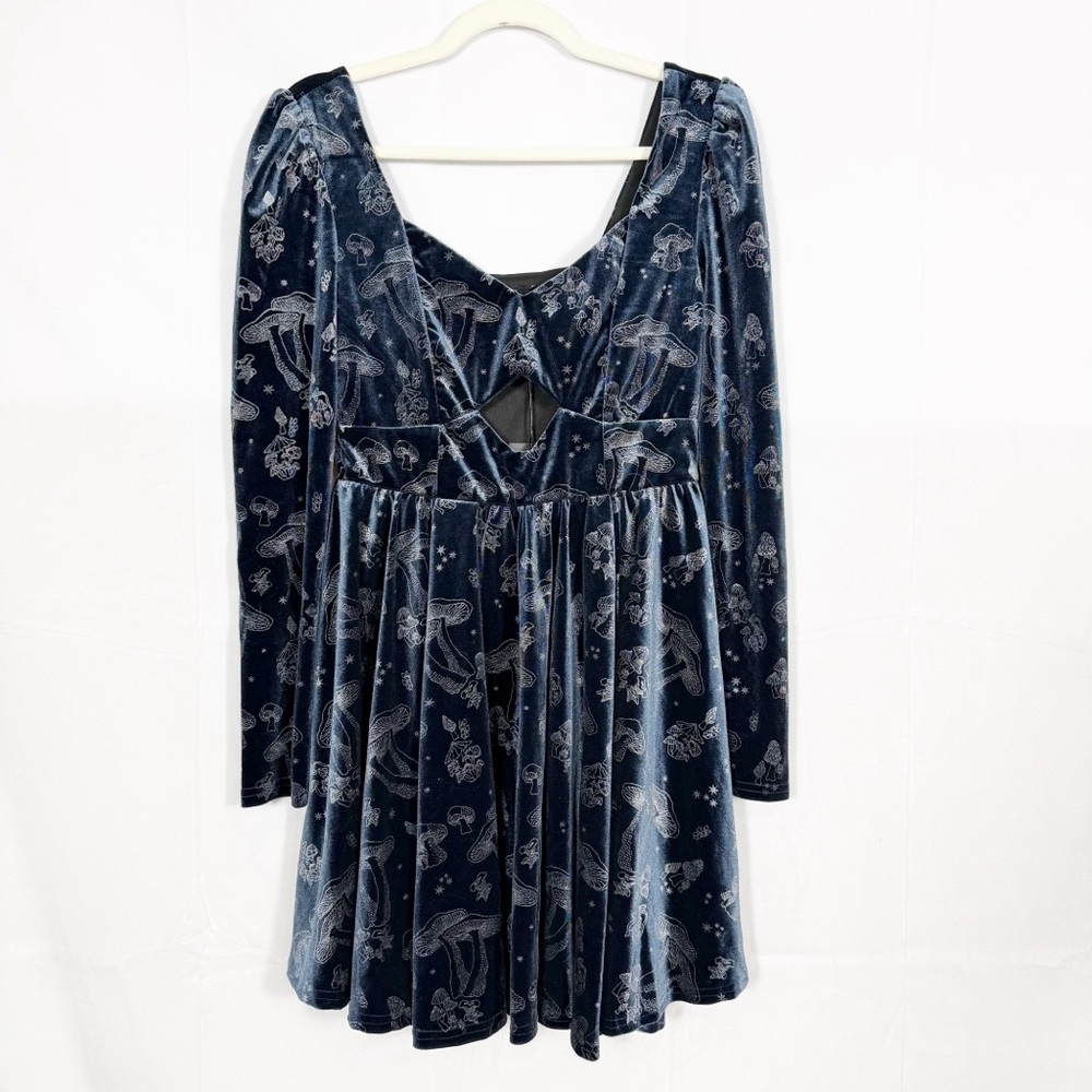 Disturbia Faefire Foil Print Velour Cut Out Mini
Dress Dusky Blue Mushroom Print - Picture 2 of 14